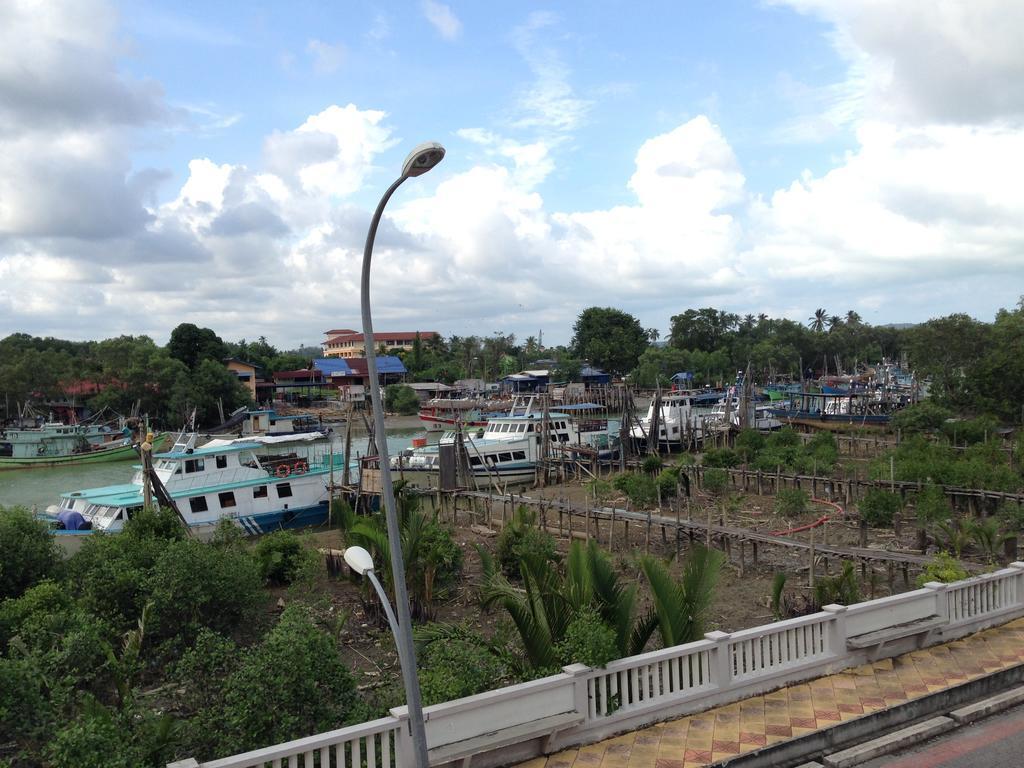 Sakiza View Hotel Mersing Exteriör bild