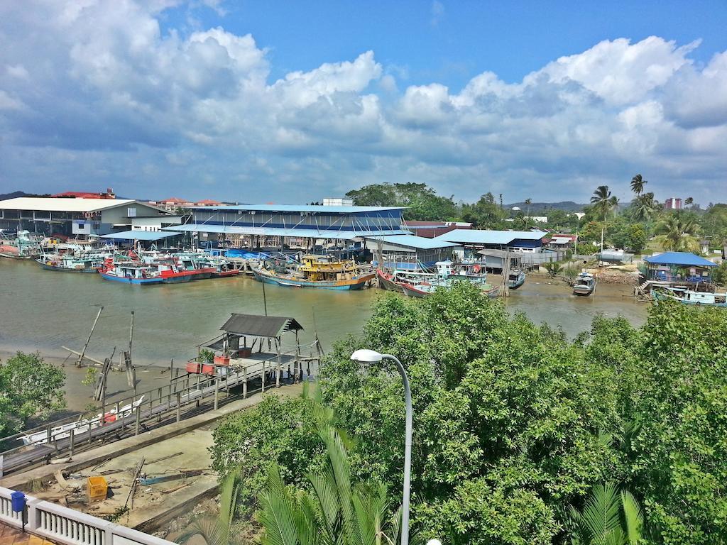 Sakiza View Hotel Mersing Exteriör bild